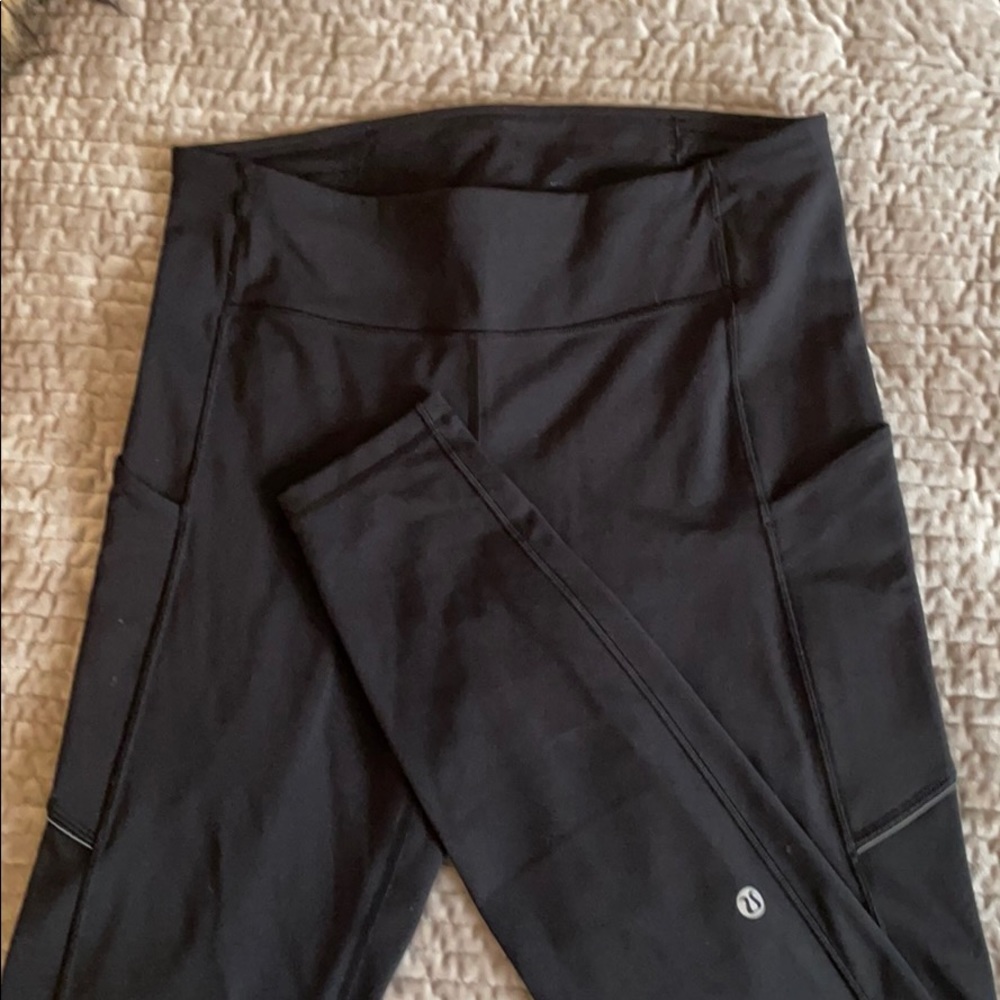 Lululemon Speed up tight 28” size 8